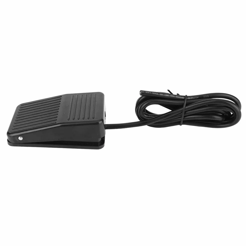 TFS-01 Przełącznik Nożny 250VAC 10A IP67 Wodoodporny Pedał ON Off Chwilowy Czarny (Długość Linki 2 Metry)