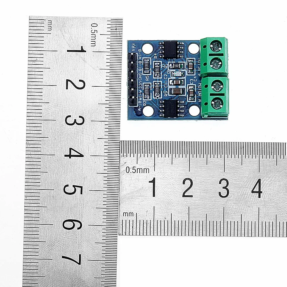 DollaTek Modu? sterownika silnika nap?dzanego silnikiem dwudrogowym do 2-kana?owego modu?u sterownika silnika Arduino