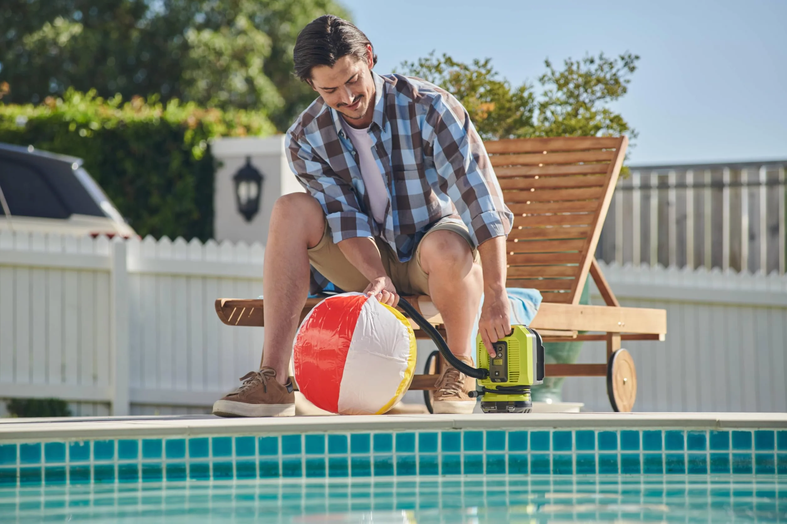 Ryobi RMI18 Bezprzewodowa sprężarka i pompka 18 V ONE+ 11 barów 500 l/min