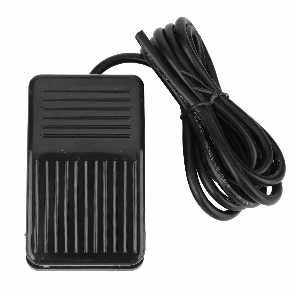 TFS-01 Przełącznik Nożny 250VAC 10A IP67 Wodoodporny Pedał ON Off Chwilowy Czarny (Długość Linki 2 Metry)